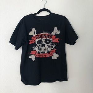 vintage the goonies tshirt